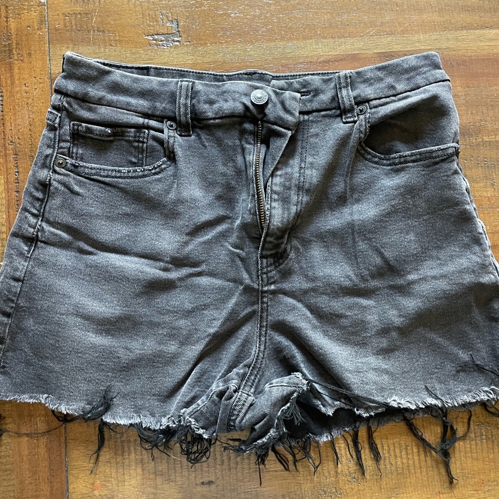 American Eagle Outfitters black shorts